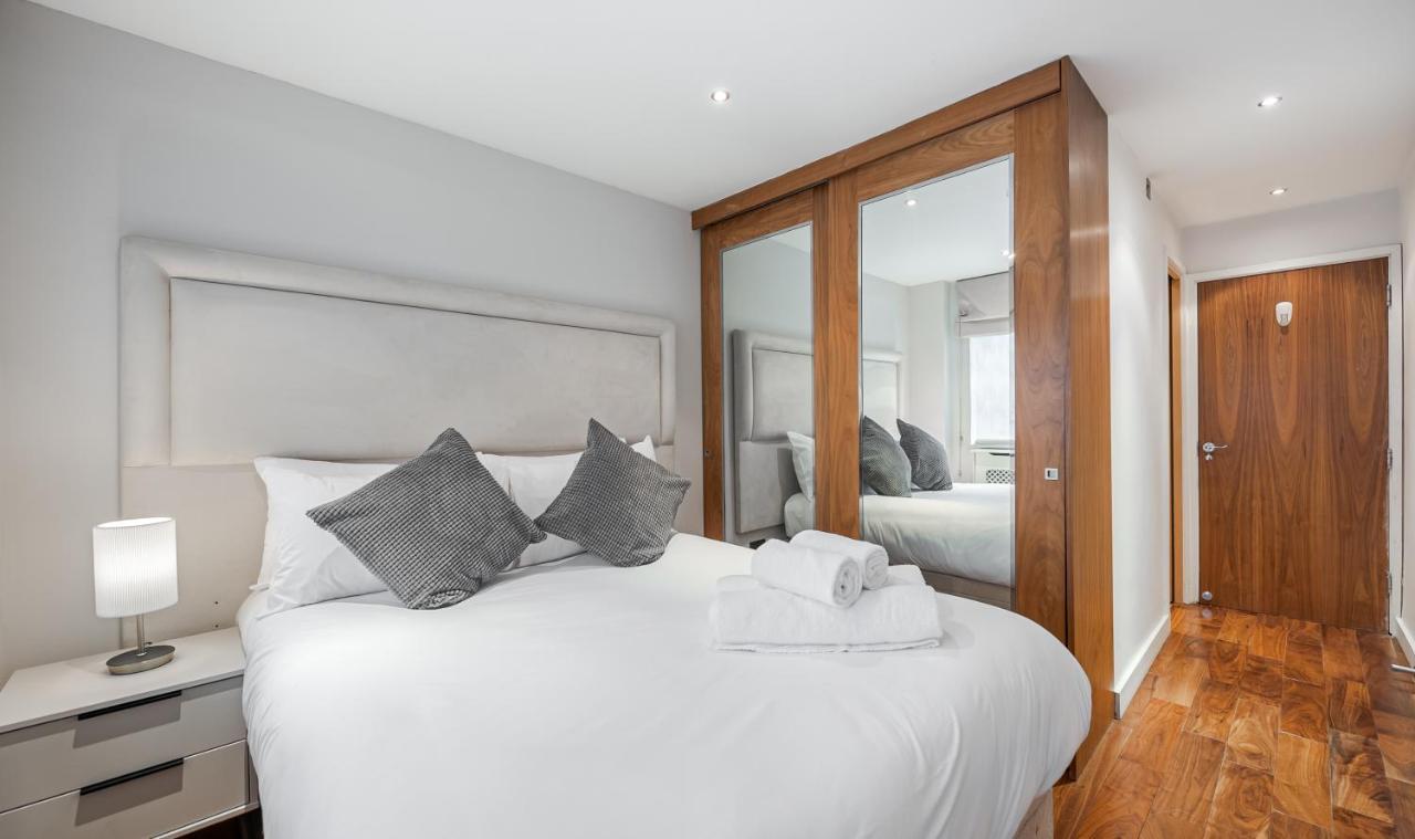 Апартаменты Stylish 2Bd Flat Opposite Harrods London Prime Location Лондон