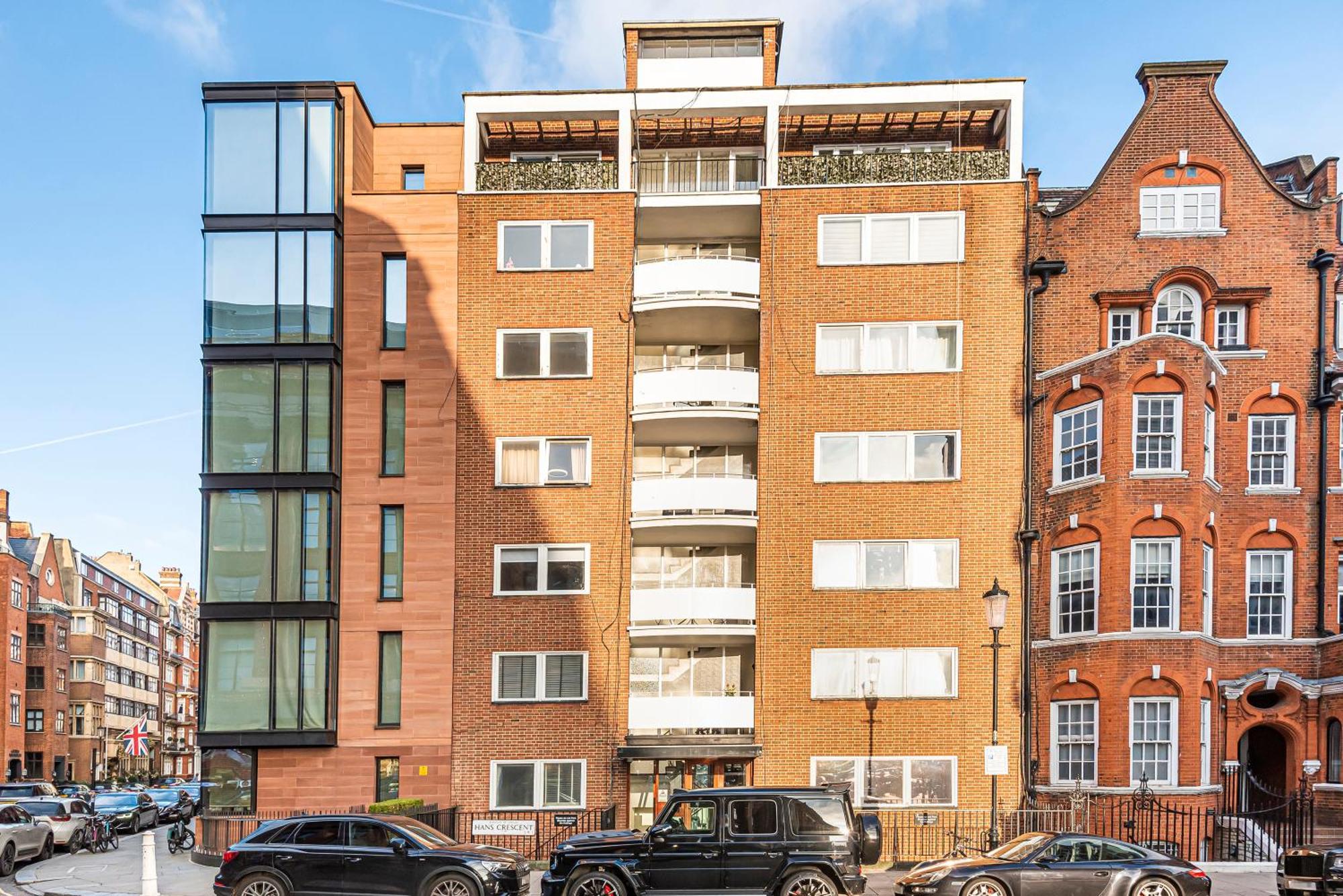 Апартаменты Stylish 2Bd Flat Opposite Harrods London Prime Location Лондон