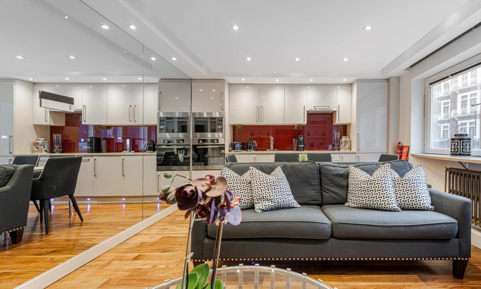 Modern Ground Floor Apartment With Harrods View And Ac *